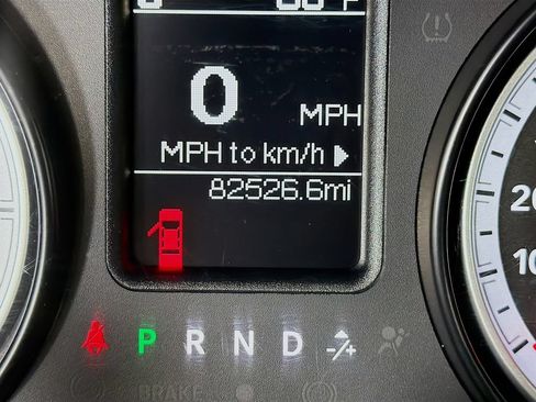 Used 2014 RAM 2500 SLT AWD/4WD image 14
