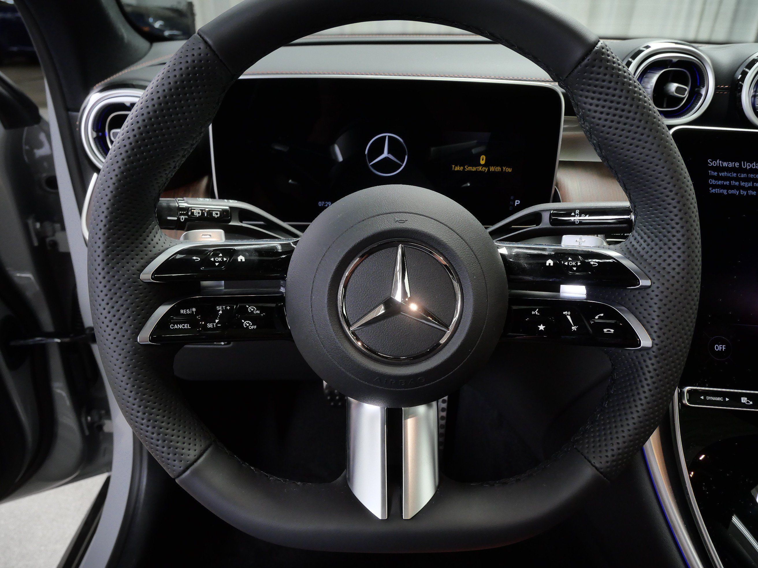 New 2026 Mercedes-Benz GLC 300 4MATIC image 12