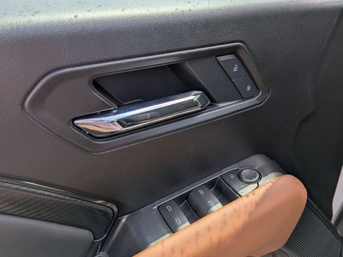 New 2026 GMC Canyon AT4 w/ Technology Plus Package AWD/4WD image 13