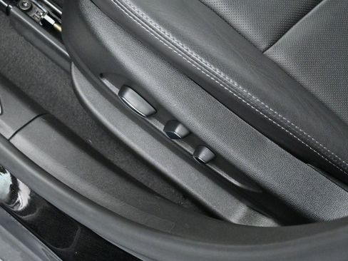 Certified 2025 Cadillac XT5 Premium Luxury image 15