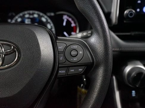 Certified 2025 Toyota RAV4 LE FWD image 13