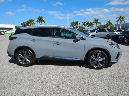 Certified 2022 Nissan Murano Platinum w/ Cargo Package image 4