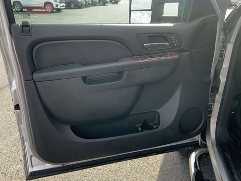 Used 2014 GMC Sierra 2500 SLT w/ SLT Convenience Package image 23