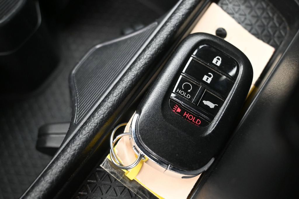 Used 2026 Honda CR-V Sport image 17