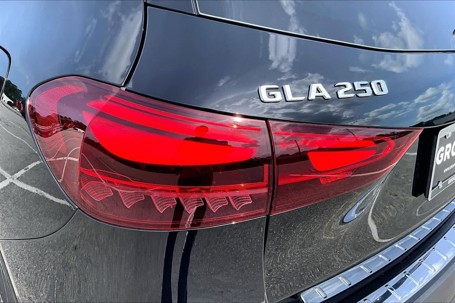 Certified 2026 Mercedes-Benz GLA 250 4MATIC image 57