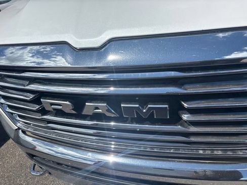 Used 2019 RAM 1500 Laramie Longhorn w/ Trailer Tow Group AWD/4WD image 4
