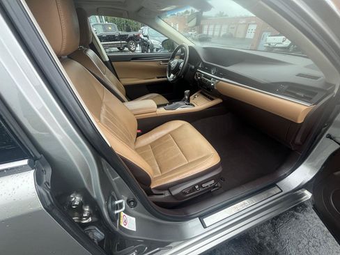Used 2016 Lexus ES 350 FWD image 15