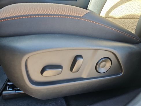 New 2026 Chevrolet Equinox ACTIV w/ Convenience Package III AWD/4WD image 14
