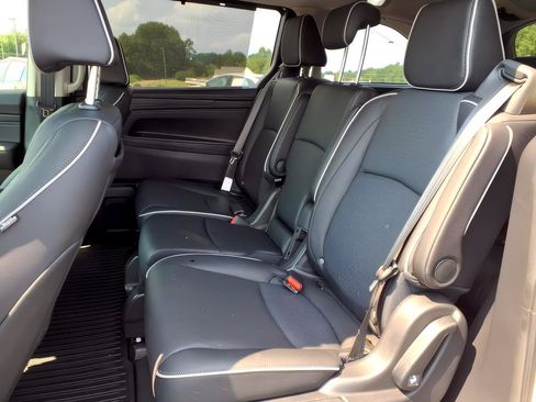 Used 2026 Honda Odyssey Elite image 13