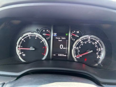 Used 2023 Toyota 4Runner TRD Off-Road Premium w/ Off Road Premium Plus Package AWD/4WD image 17