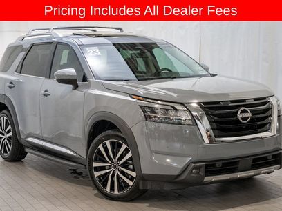 Used 2023 Nissan Pathfinder Platinum w/ Lighting Package (N93)