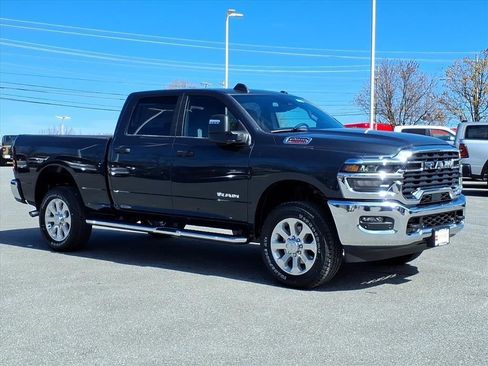 New 2026 RAM 2500 Big Horn AWD/4WD image 2