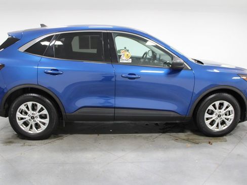 Used 2023 Ford Escape Active image 10