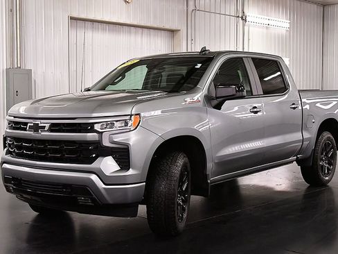 New 2026 Chevrolet Silverado 1500 RST w/ Convenience Package II image 3