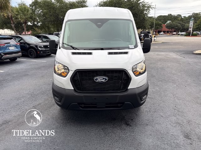 New 2027 Ford Transit 250 148 Medium Roof RWD image 3