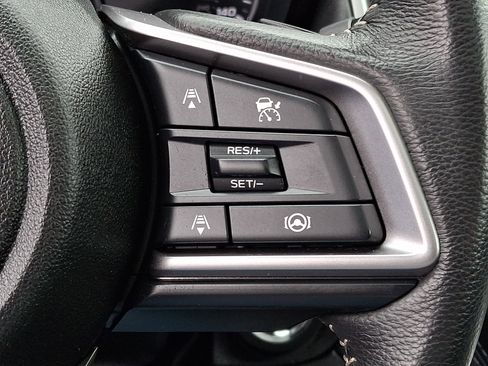 Certified 2025 Subaru Outback Premium image 24