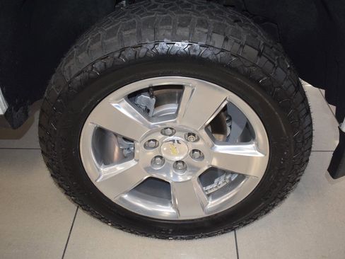 Used 2018 Chevrolet Silverado 1500 LT w/ All Star Edition image 29