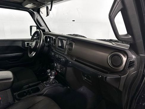Used 2020 Jeep Gladiator Sport w/ Quick Order Package 24S AWD/4WD image 26