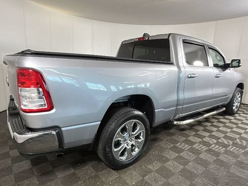 Used 2022 RAM 1500 Big Horn AWD/4WD image 3