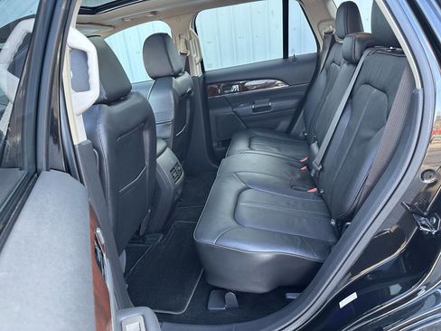 Used 2015 Lincoln MKX Base 4dr SUV w/ Equipment Group 102A image 14