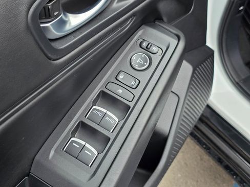 Used 2023 Honda Accord EX-L image 19