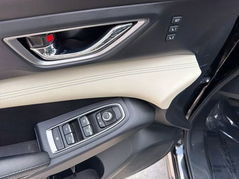 Used 2022 Subaru Ascent Limited AWD/4WD image 18
