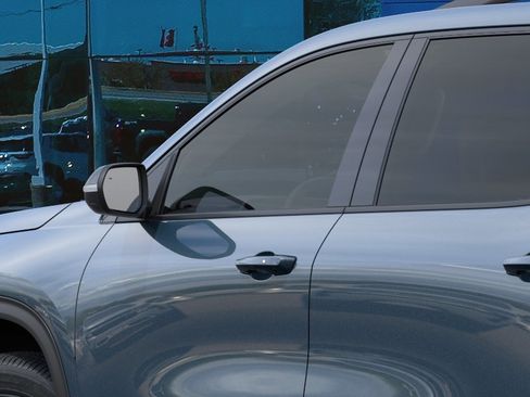 New 2026 Chevrolet Traverse LT image 36