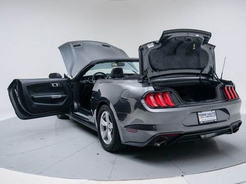 Used 2020 Ford Mustang Convertible RWD image 19