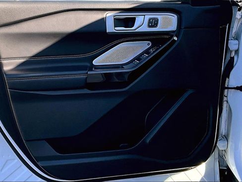 Used 2022 Ford Explorer ST w/ Equipment Group 401A image 23