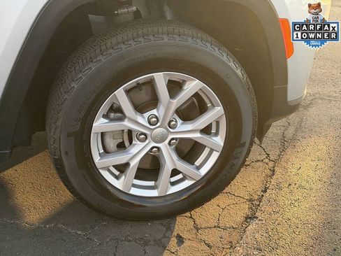 Certified 2021 Jeep Grand Cherokee L Limited image 11