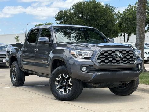 Used 2023 Toyota Tacoma TRD Off-Road RWD image 2
