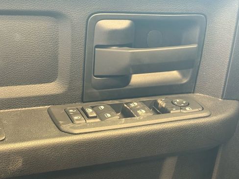 New 2026 RAM 3500 Tradesman w/ Chrome Appearance Group A AWD/4WD image 16