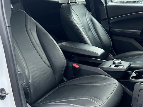 Used 2023 Ford Mustang Mach-E Premium image 12