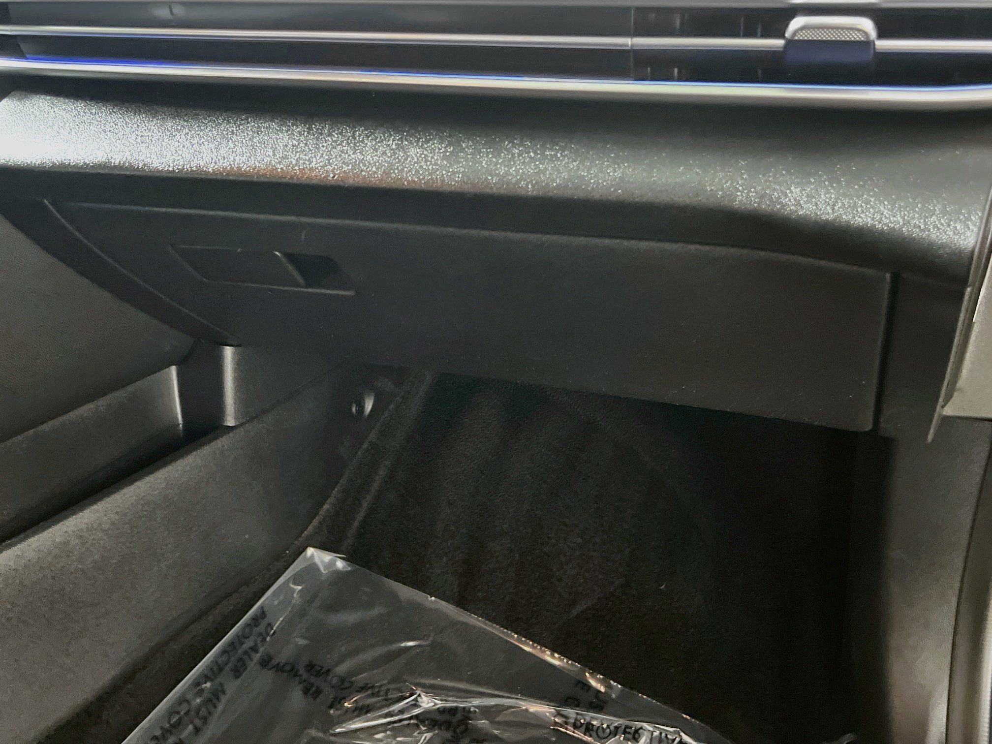 Used 2025 Hyundai Elantra Limited FWD image 35