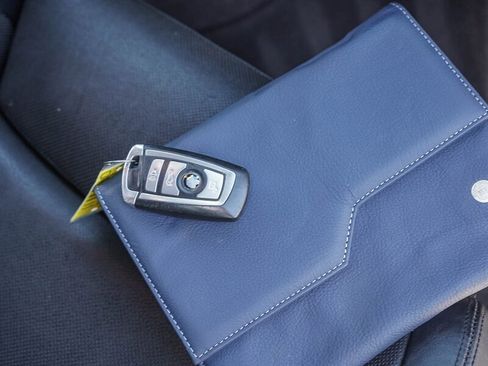 Used 2012 BMW ALPINA B7 image 35