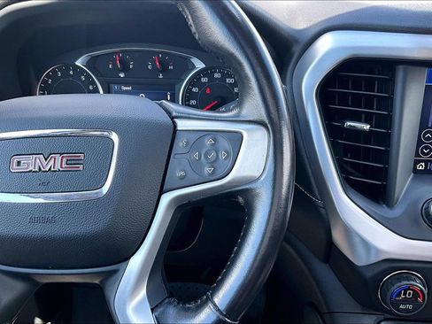 Used 2020 GMC Acadia SLE w/ Driver Convenience Package AWD/4WD image 19