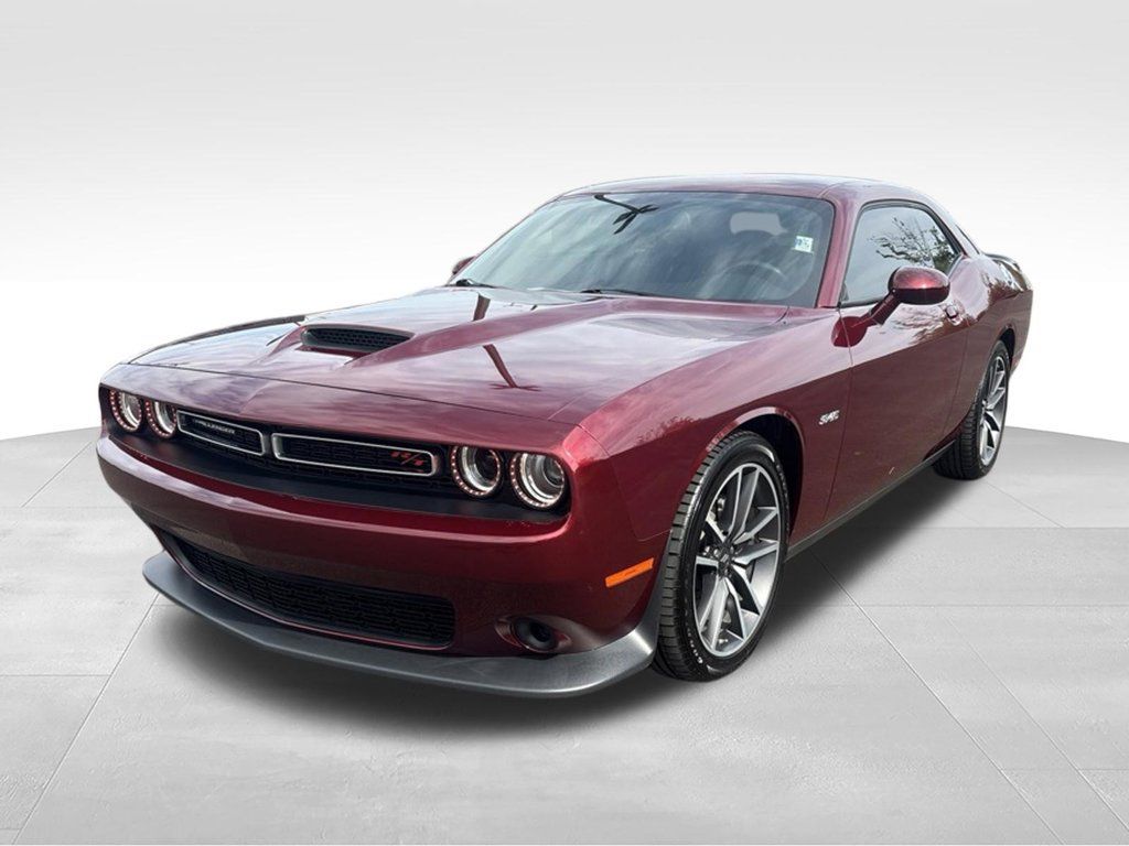 Certified 2023 Dodge Challenger R/T RWD image 8