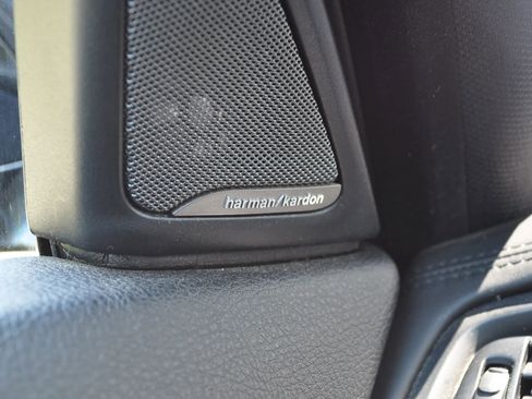 Used 2016 BMW 550i xDrive Sedan image 26