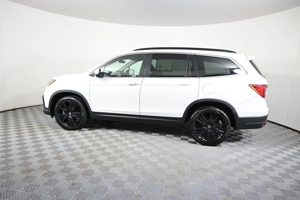 Used 2021 Honda Pilot Special Edition image 3
