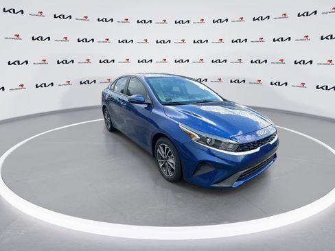 Certified 2023 Kia Forte LXS w/ LXS Technology Package FWD image 2