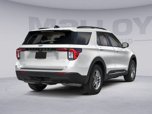 New 2026 Ford Explorer Active w/ Active Comfort Package AWD/4WD image 2