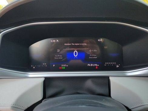 Used 2025 Volkswagen Taos SE image 20