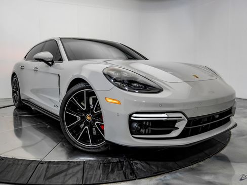 Used 2023 Porsche Panamera GTS AWD/4WD image 25