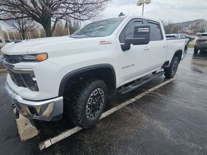 Used 2024 Chevrolet Silverado 2500 LT