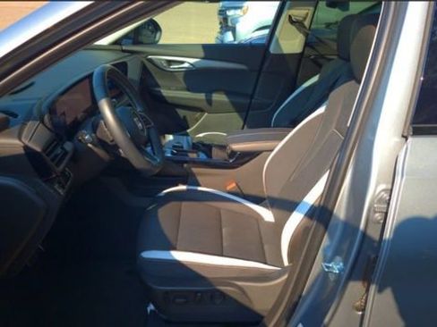 Used 2024 Buick Envision Sport Touring AWD/4WD image 5