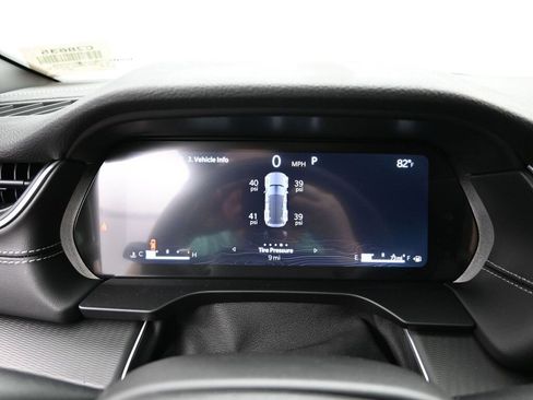 New 2025 Jeep Grand Cherokee Altitude image 15