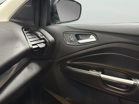 Used 2017 Ford Escape Titanium w/ Equipment Group 301A image 19