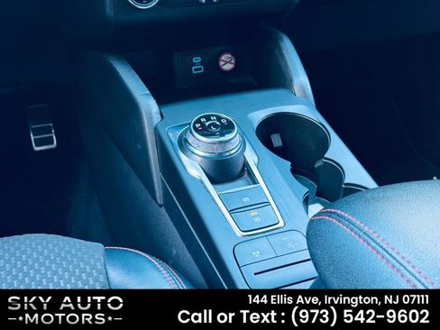 Used 2023 Ford Escape ST-Line image 16