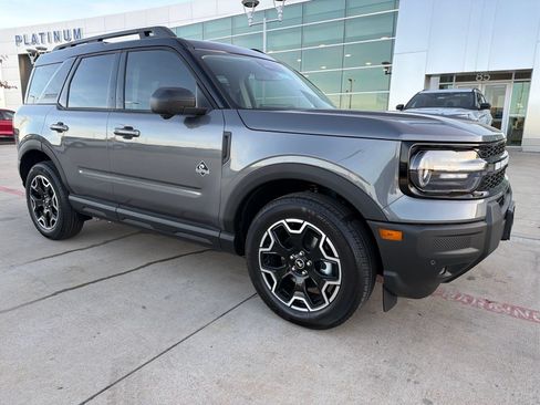 New 2025 Ford Bronco Sport Outer Banks w/ Outer Banks Tech Package+ AWD/4WD image 7