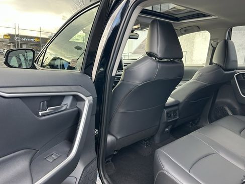 Certified 2025 Toyota RAV4 XLE Premium image 11